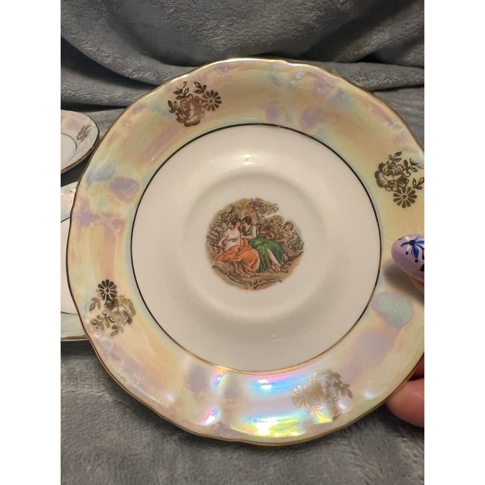 Kahla‎ Germany Saucers Set 5 Lusterware Gold Gilt Figural GDR Vintage 5.5in